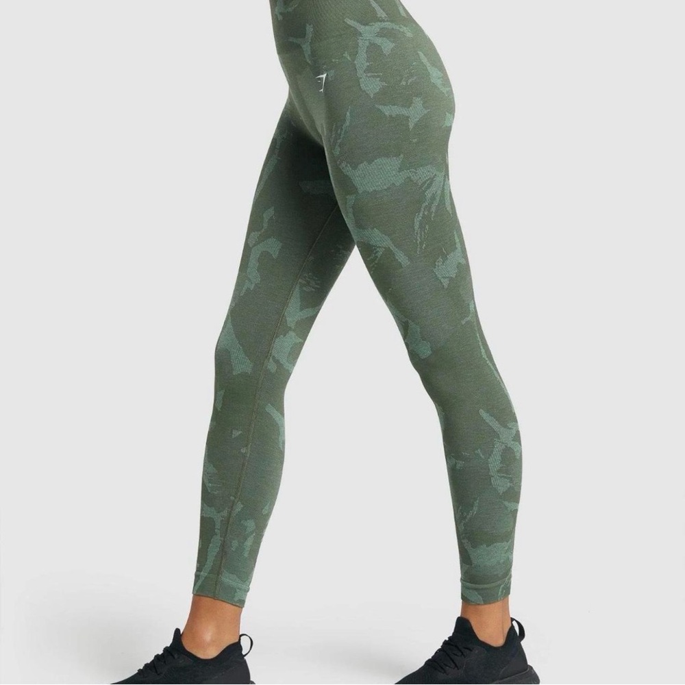 Green GYMSHARK Camouflage Leggings